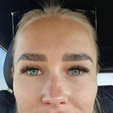 Eyelash extensions curled volume look